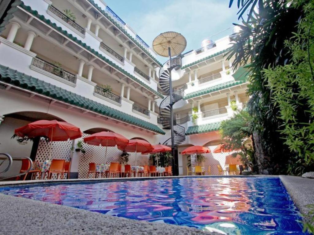 Hotel Galleria Davao Екстер'єр фото
