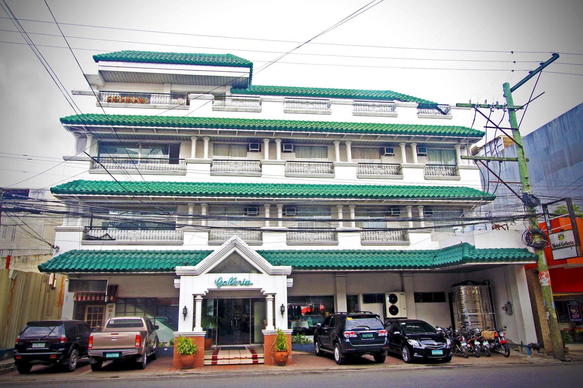 Hotel Galleria Davao Екстер'єр фото